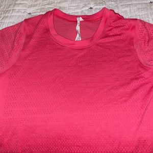 Lululemon Size 6 Hot Pink Swiftly Breeze Shirt